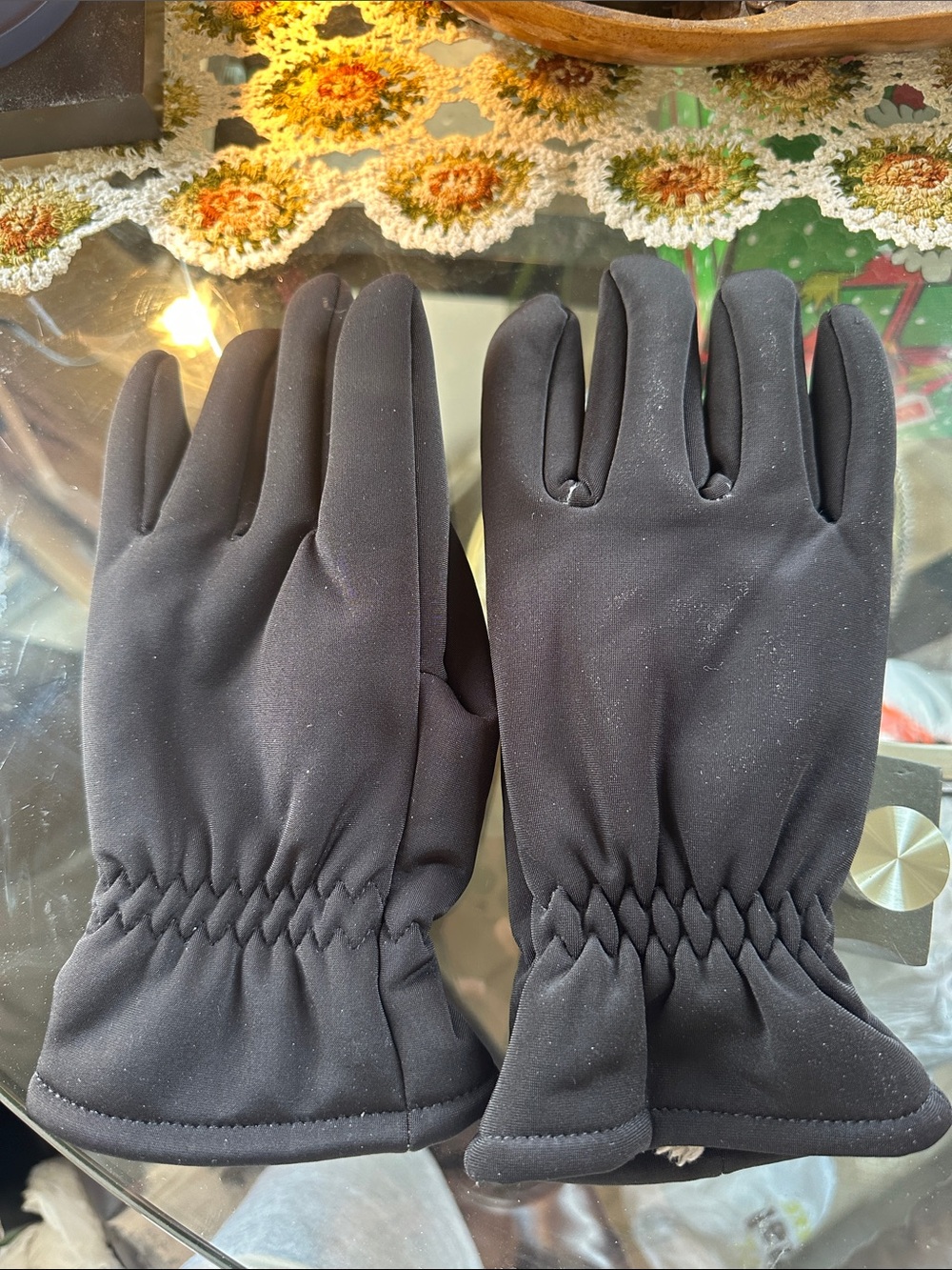 Classic Black Winter Gloves